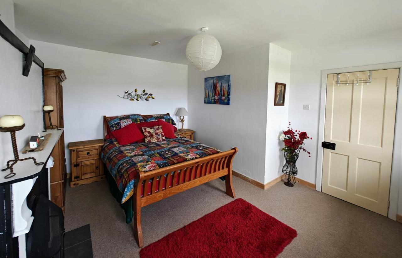 Teach Roisin-Traditional Irish Holiday Cottage In Malin Head. Exteriör bild